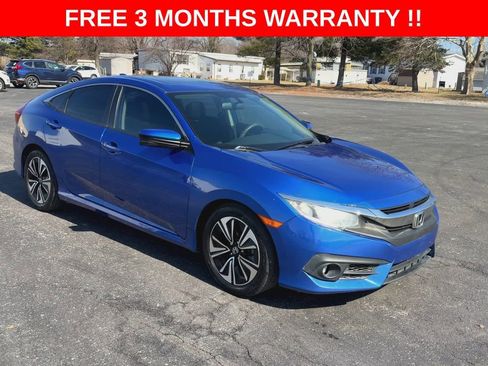 Used 2017 Honda Civic EX-T image 2