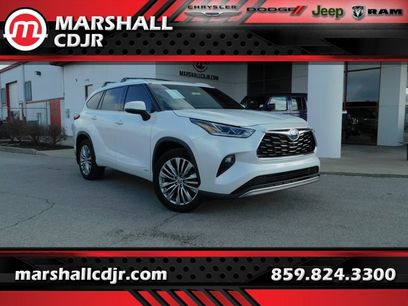 Used 2023 Toyota Highlander Platinum