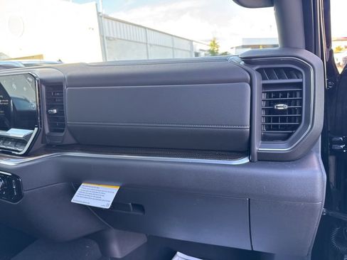 New 2026 GMC Sierra 1500 Elevation image 26