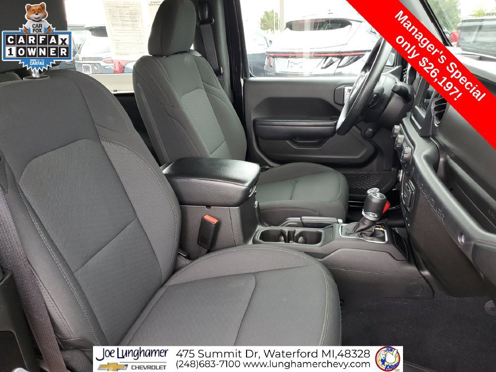 Used 2022 Jeep Wrangler Sport AWD/4WD image 27