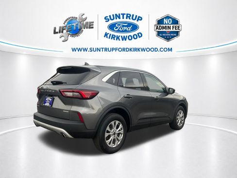 Used 2023 Ford Escape Active w/ Tech Pack #1 AWD/4WD image 6