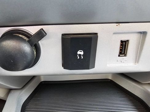 Used 2009 Mercury Mariner Premier image 30