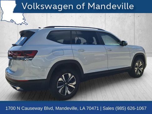 Certified 2026 Volkswagen Atlas SE FWD image 5