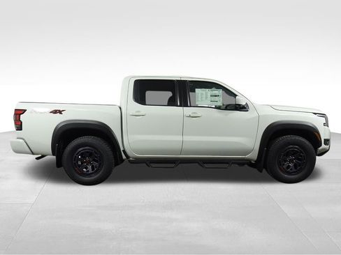 New 2025 Nissan Frontier PRO-4X w/ Pro Premium Package image 6