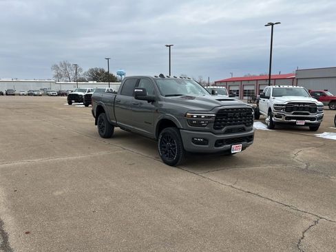 New 2026 RAM 2500 Limited image 7