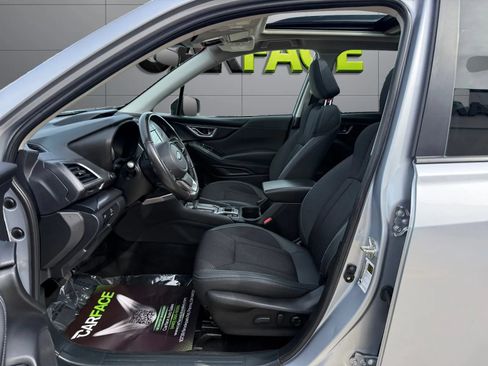 Used 2023 Subaru Forester Premium AWD/4WD image 14