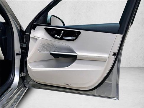 Certified 2023 Mercedes-Benz C 300 4MATIC Sedan image 19