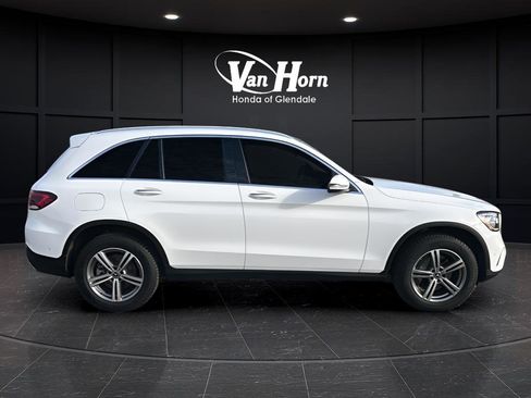 Used 2022 Mercedes-Benz GLC 300 GLC 300 image 2