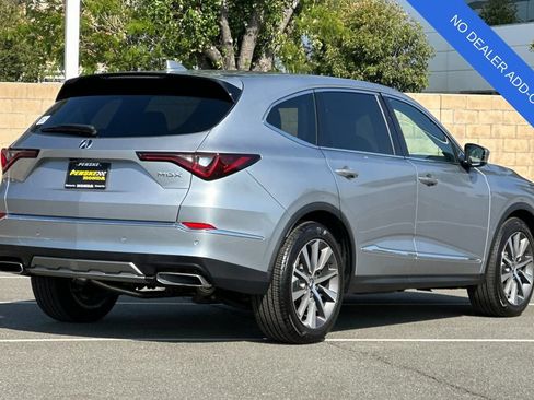 Used 2025 Acura MDX FWD w/ Technology Package image 4