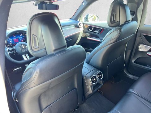 Certified 2026 Mercedes-Benz GLC 300 4MATIC image 19