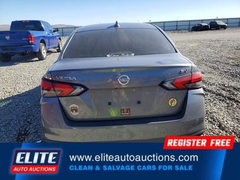 Used 2020 Nissan Versa SV FWD image 11