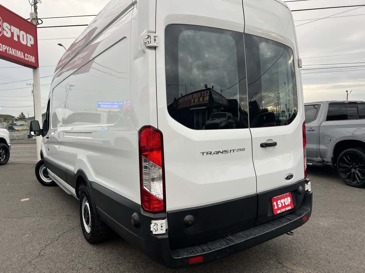 Used 2019 Ford Transit 250 148 High Roof Extended RWD image 7