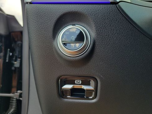 New 2026 Mercedes-Benz CLE 300 4MATIC Coupe image 19