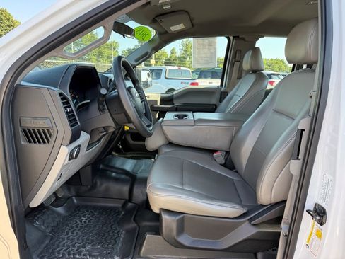 Used 2018 Ford F150 XL w/ Equipment Group 101A Mid RWD image 14