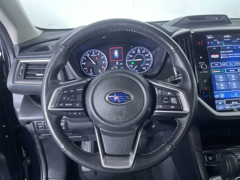Used 2023 Subaru Ascent Limited w/ Technology Package AWD/4WD image 16