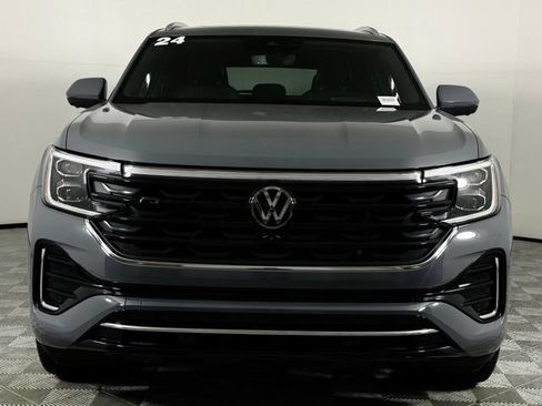 Used 2024 Volkswagen Atlas Cross Sport SEL Premium R-Line AWD/4WD image 11