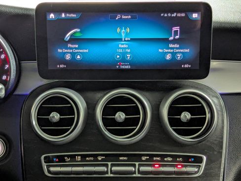 Used 2022 Mercedes-Benz GLC 300 4MATIC image 16