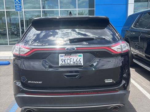 Used 2018 Ford Edge SEL w/ Equipment Group 201A FWD image 15