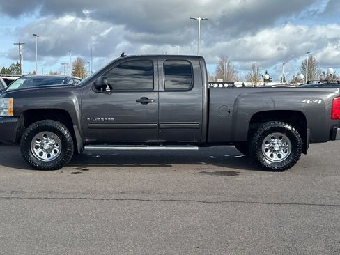 Used 2011 Chevrolet Silverado 1500 LS image 7
