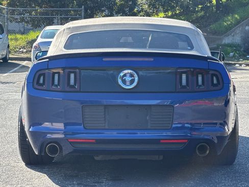 Used 2013 Ford Mustang Premium image 5