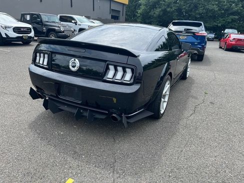Used 2007 Ford Mustang GT RWD image 7