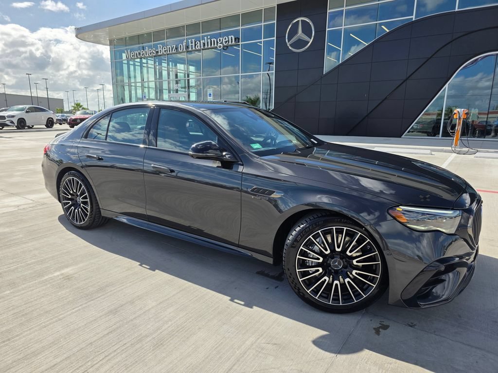 New 2026 Mercedes-Benz E 53 AMG e 4MATIC Sedan image 1