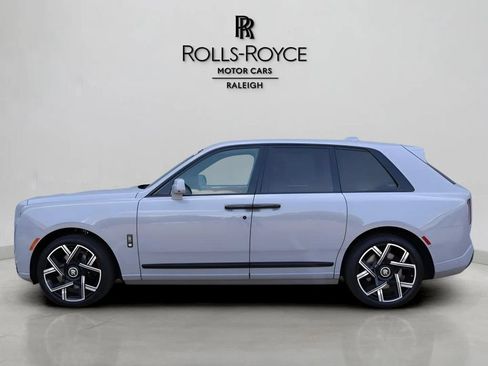 New 2026 Rolls-Royce Cullinan Black Badge AWD/4WD image 4