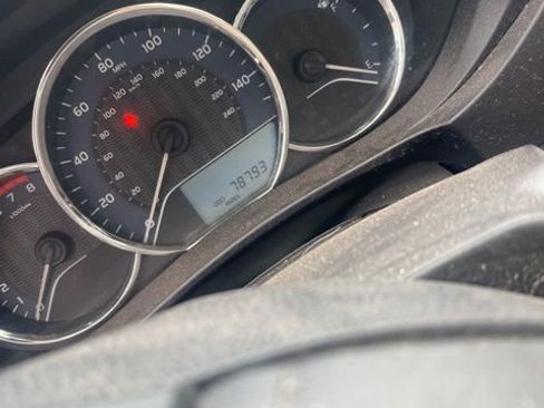 Used 2015 Toyota Corolla LE image 16