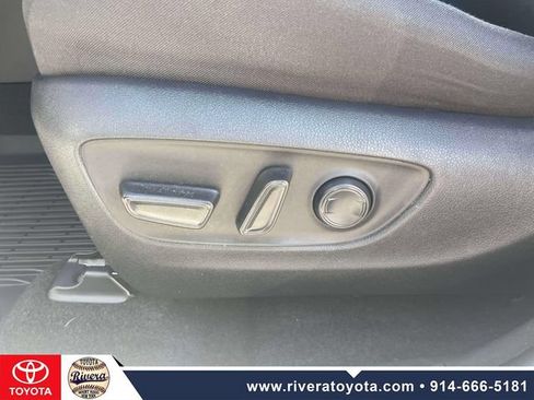 Used 2024 Toyota RAV4 XLE w/ Convenience Package AWD/4WD image 19