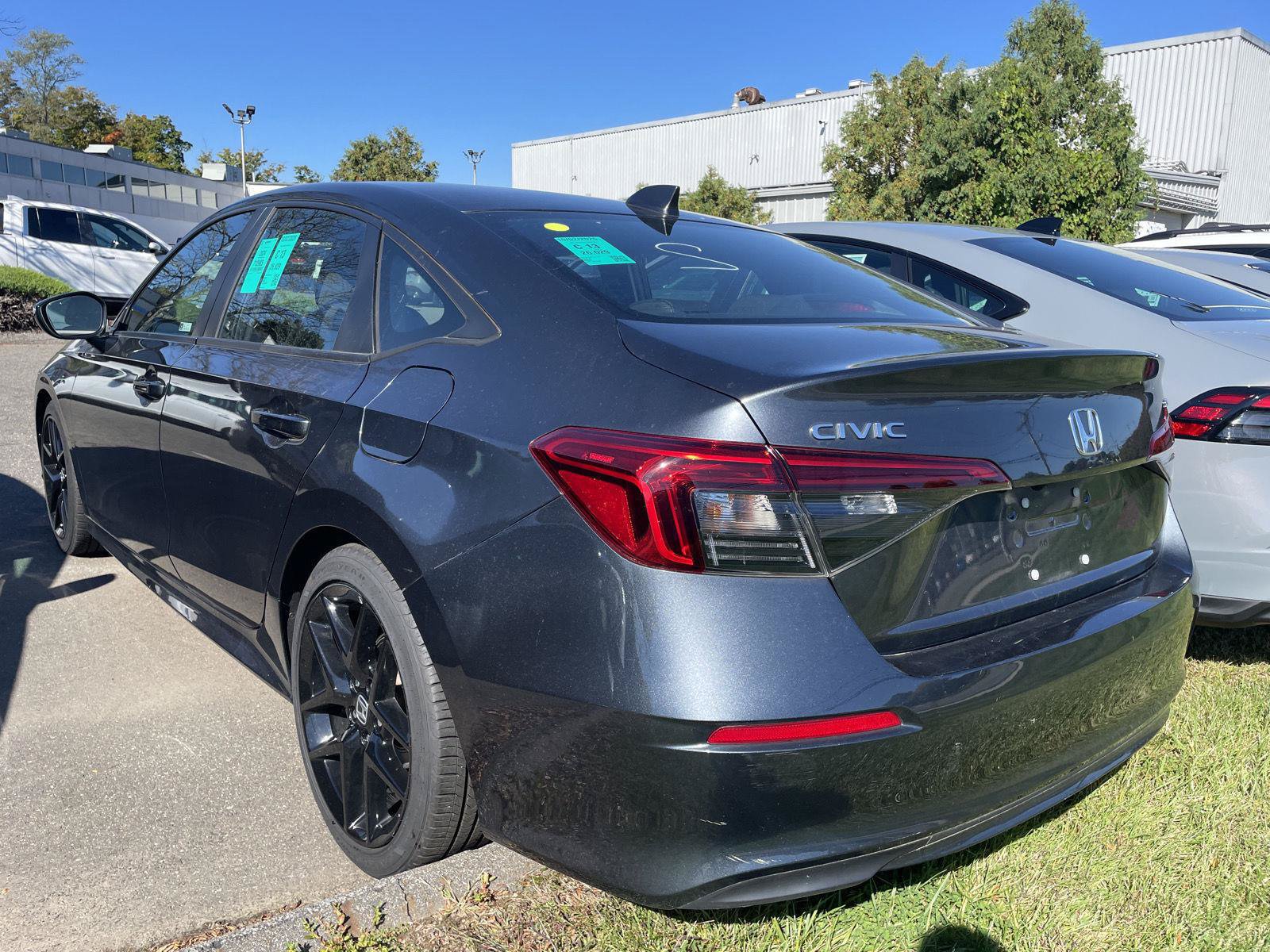 Used 2024 Honda Civic Sport image 3