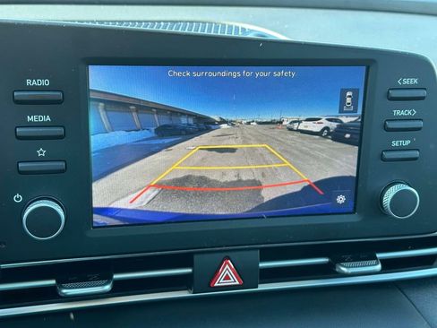 Certified 2023 Hyundai Elantra SEL image 25