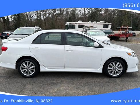 Used 2010 Toyota Corolla S image 5