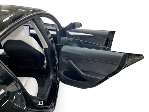 Certified 2023 Tesla Model 3 Performance AWD/4WD image 12