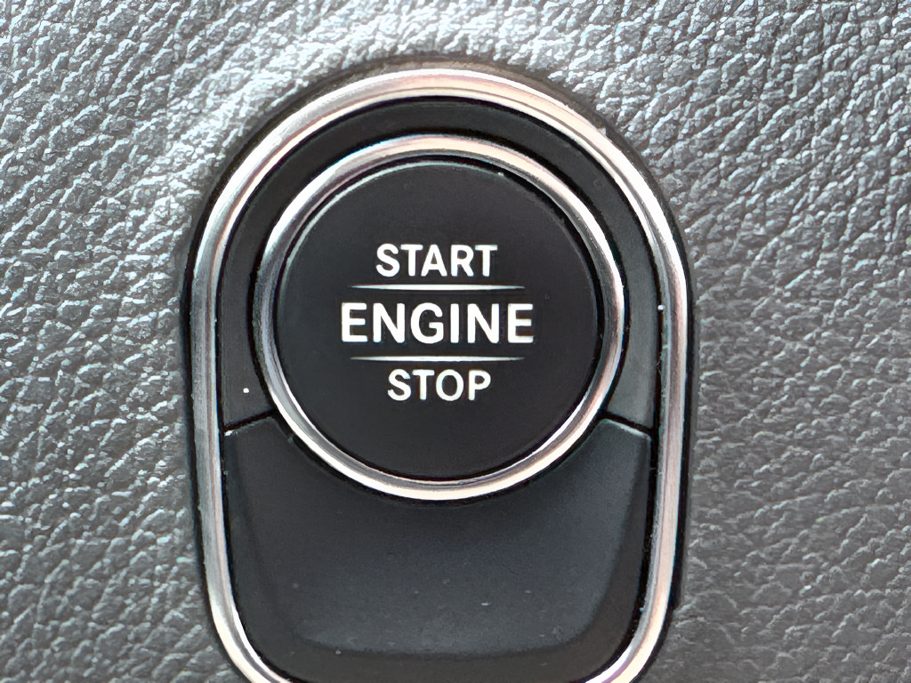 Used 2020 Mercedes-Benz Sprinter 2500 image 13