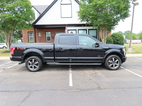 Used 2016 Ford F150 XLT w/ Equipment Group 302A Luxury AWD/4WD image 9