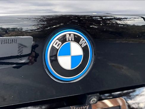 Used 2022 BMW X5 xDrive45e w/ Luxury Seating Package image 9