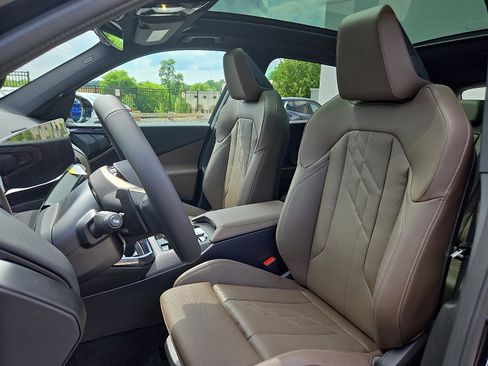 Used 2025 BMW X3 xDrive30i w/ Convenience Package image 6