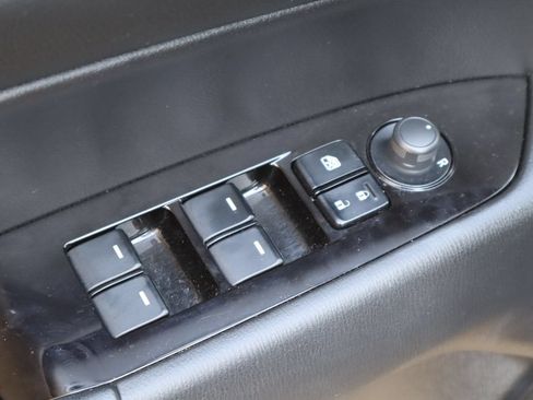 Used 2020 MAZDA CX-5 Touring FWD image 20