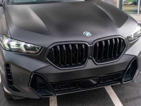 Used 2024 BMW X6 xDrive40i w/ Executive Package AWD/4WD image 5