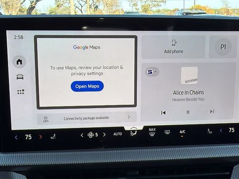 Used 2025 Ford Explorer Active image 36