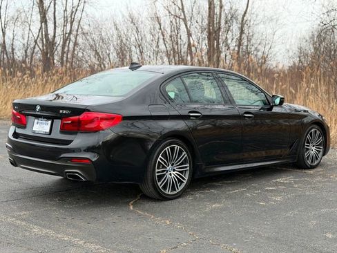 Used 2017 BMW 530i xDrive image 12