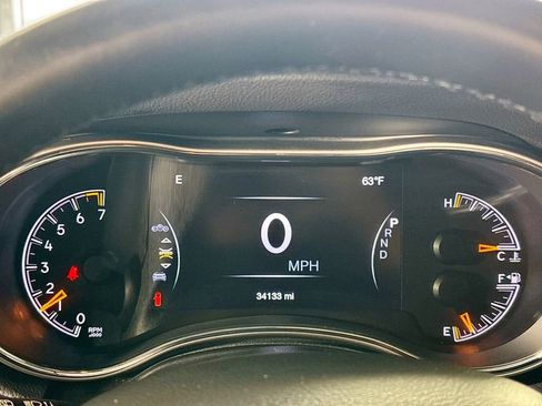 Used 2019 Jeep Grand Cherokee Limited AWD/4WD image 14