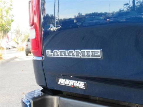 Used 2022 RAM 1500 Laramie w/ Sport Appearance Package image 9