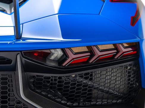 Used 2017 Lamborghini Aventador LP 750-4 Superveloce image 34