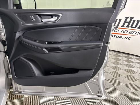 Used 2018 Ford Edge Sport w/ Equipment Group 401A AWD/4WD image 32
