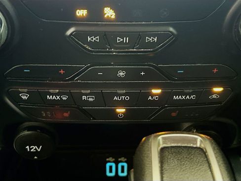 Used 2022 Ford Ranger XLT w/ Equipment Group 302A High AWD/4WD image 13
