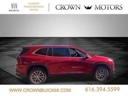 Used 2025 Buick Enclave Preferred w/ LPO, Floor Liner Package image 15