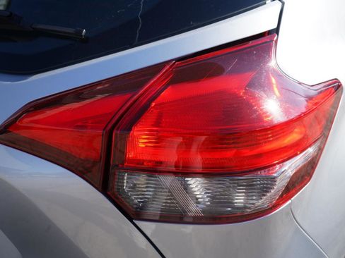 Used 2020 Nissan Kicks SR w/ SR Premium Package image 83