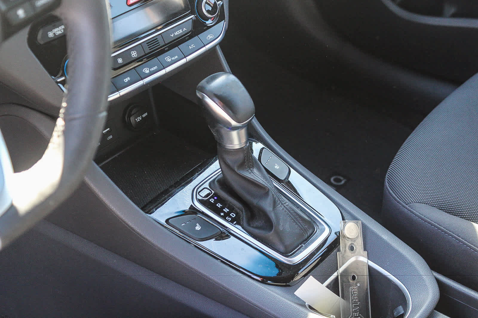 Used 2019 Hyundai Ioniq SEL FWD image 24