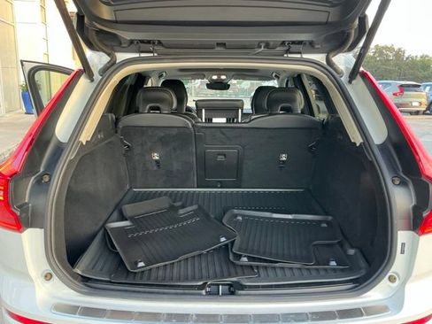 Certified 2024 Volvo XC60 B5 Core w/ Protection Package Premier AWD/4WD image 24